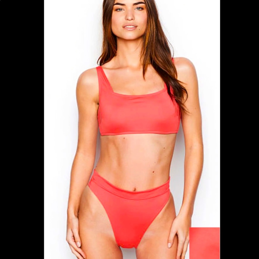 Victoria’s Secret bikini bundle